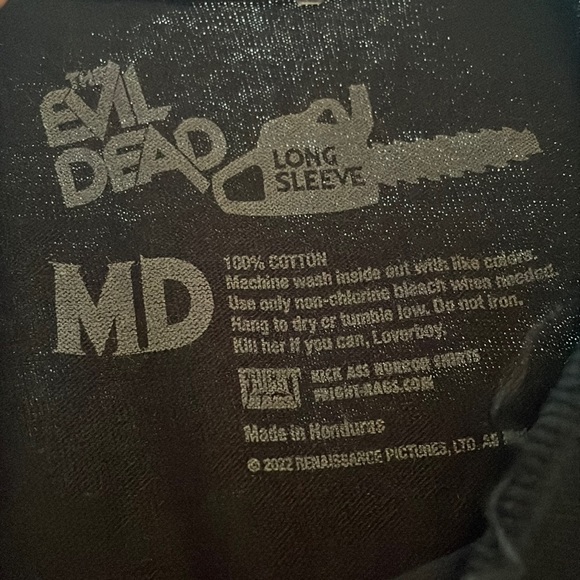 NWT OFFICIALLY LICENSED The Evil Dead Long T-Shirt Graphic Tee Top Horror Zombie - Picture 4 of 5